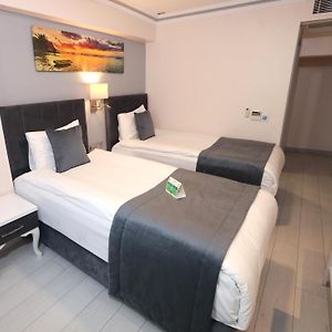 Economy Kamer met Twee Aparte Bedden